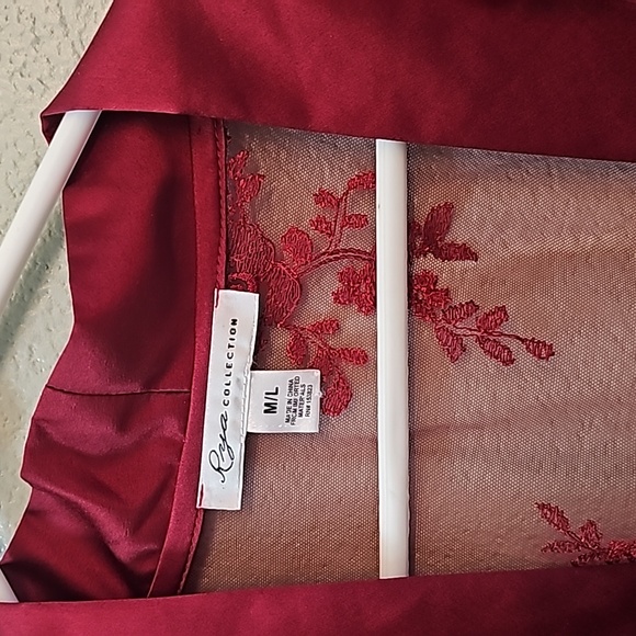 Rya Collection Lace Robe - Picture 3 of 5